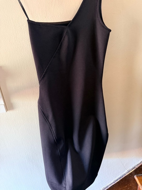 French Connection Black One-Shoulder Bodycon Dress - Picture 7 of 8